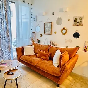 Casa vacanze La Belle De, LʼIsle-sur-la-Sorgue